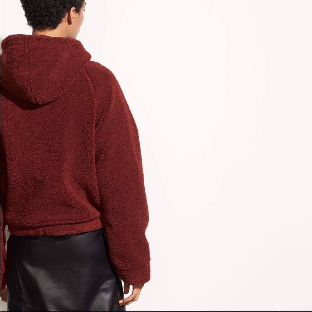 Vince Cozy Faux Sherpa shearling Pullover Hoodie in Anise red medium sweatshirt - Picture 4 of 17